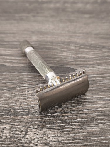 Rasoir sécurité gillette - de,