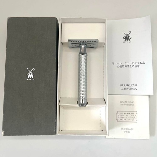 Peigne fermé chromé - , pour