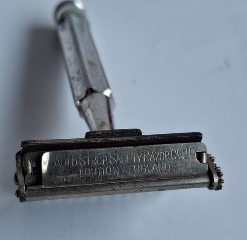 Ancien rasoir sécurité - ancien,